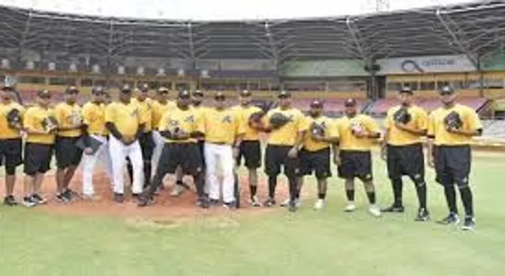 Licey sigue con vida: En el 2011-2012 las AC tenían 4-9 y lograron pasar a la Final
