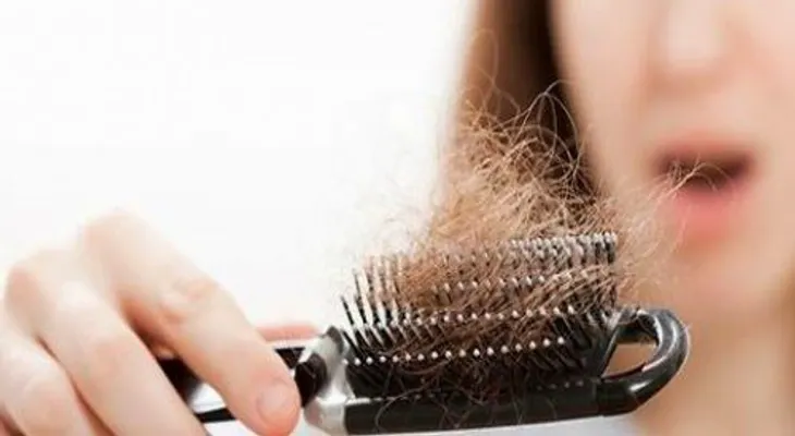 ¿Por qué se nos puede caer el cabello?