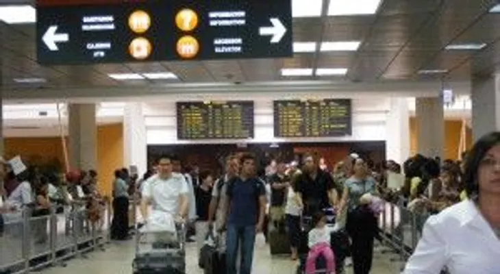 Aeropuertos en alerta tras amenazas terrorista en Puerto Rico