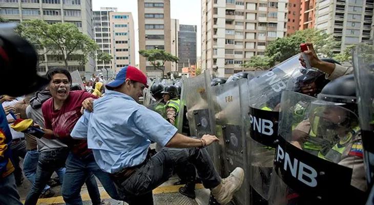 Incidentes en marcha contra el Supremo en Venezuela
