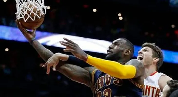 LeBron James cuestiona premio al Más Valioso