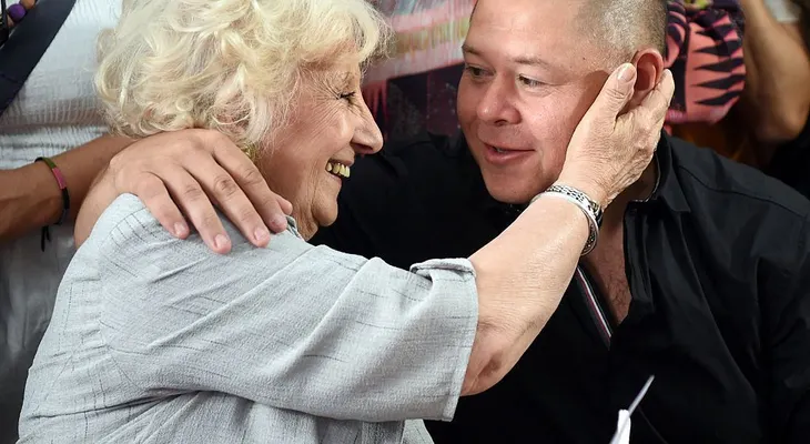 Abuelas de Plaza de Mayo presentan al nieto recuperado número 119