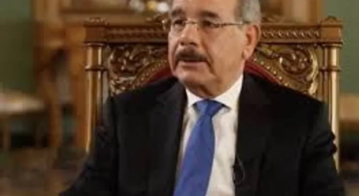 Movimiento pide dejar trabajar al presidente Danilo Medina 