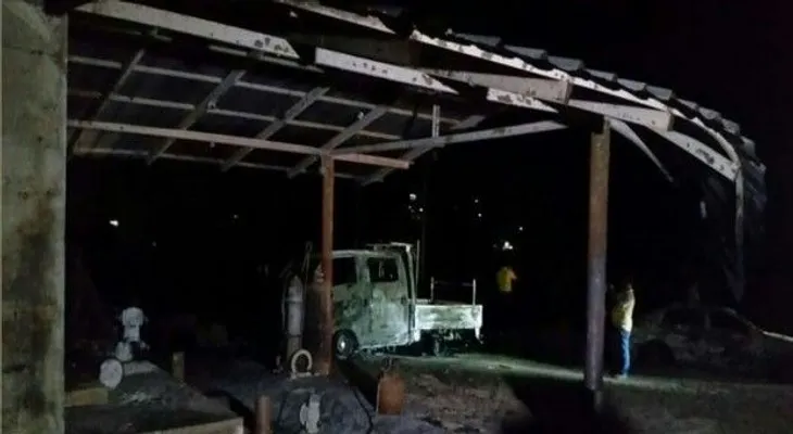 Están en condiciones criticas quemados en fuego en bomba de gas en Santiago