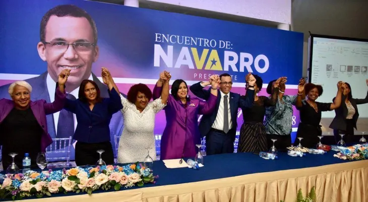 Navarro reafirma compromiso de trabajar por igualdad de oportunidad para la mujer
