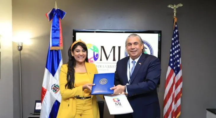 Ministerio de la Juventud otorgará becas a hijos de dominicanos residentes en Nueva York