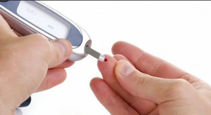 Científicos desarrollan chip para controlar diabetes en tiempo real