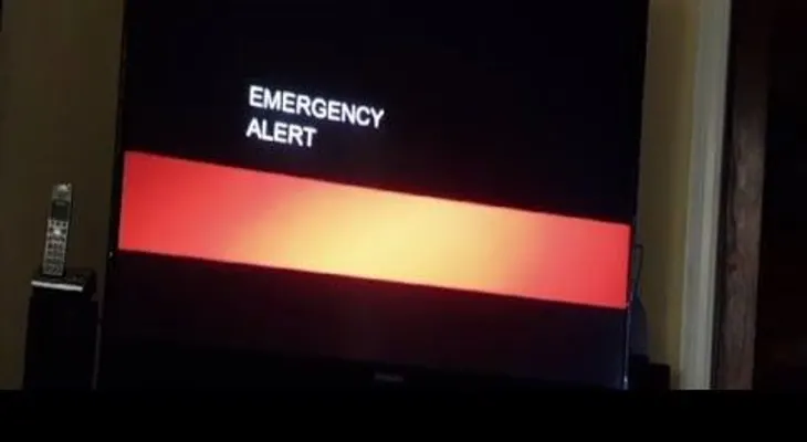 Un anuncio sobre la llegada del fin del mundo interrumpe una emisión televisiva en EE.UU.