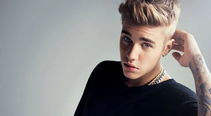 Justin Bieber lanza su nuevo single Cold Water