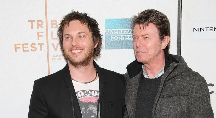 David Bowie murió sabiendo que iba a ser abuelo, anuncia su hijo