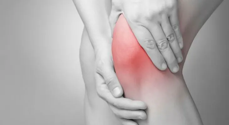 Evitó operarse la rodilla, usando estos 2 ingredientes
