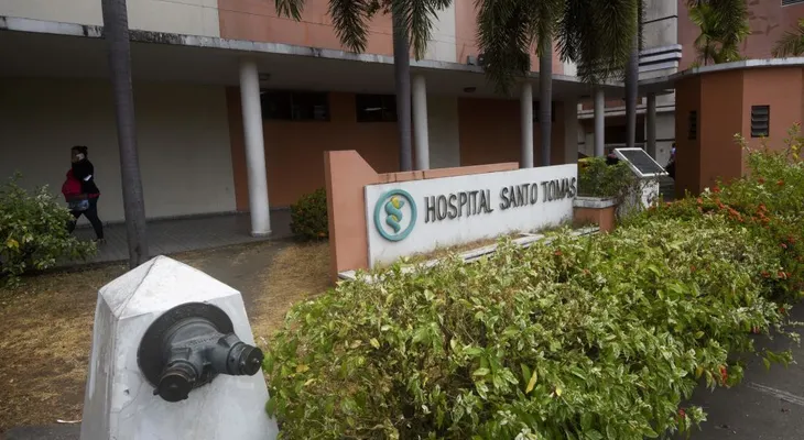 Panamá: ordenan mantener por un año la prisión hospitalaria de Noriega