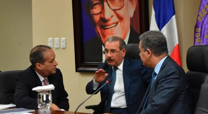 Esperan reunión de Reinaldo con LF y DM arrojen luz para superar crisis PLD