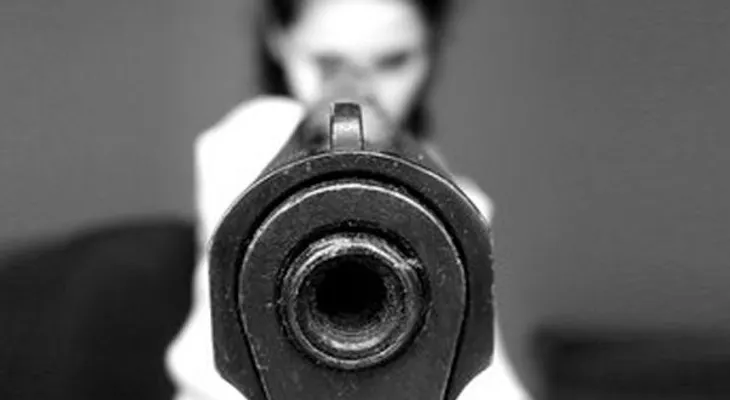 Policía mata hombre que asaltó mujer en Boca Chica