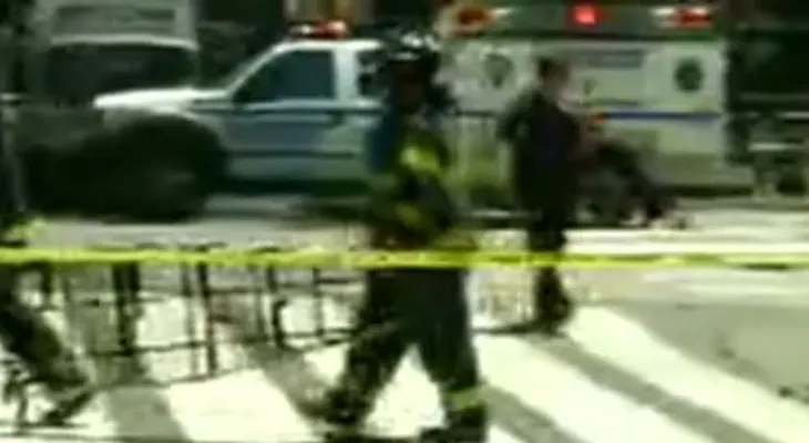 Al menos un muerto y 23 heridos: Auto embiste a peatones en NY