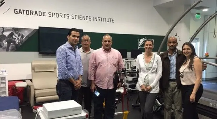 Comisión Ministerio de Deportes RD visita al Instituto Gatorade en EEUU