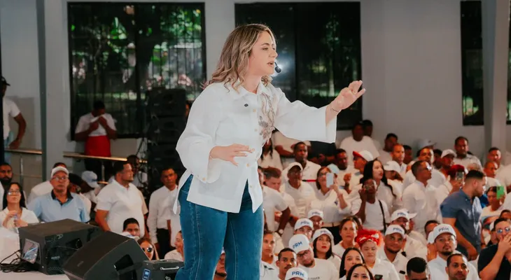 "Hablemos PRM" presenta propuestas para renovar y fortalecer el partido