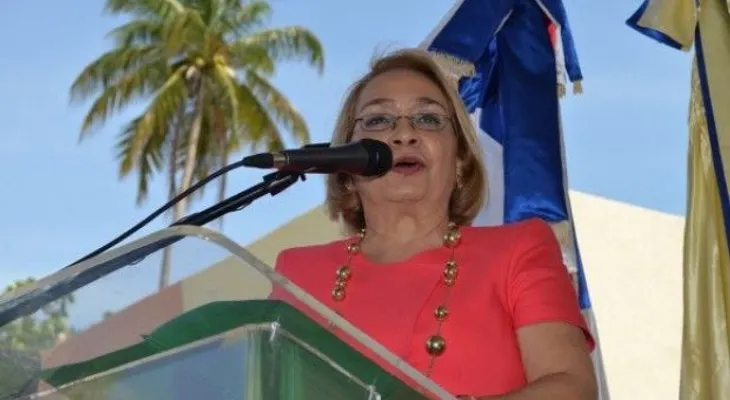 Denuncian apartamentos en Azua fueron entregados a peledeístas y amigos directora del INVI