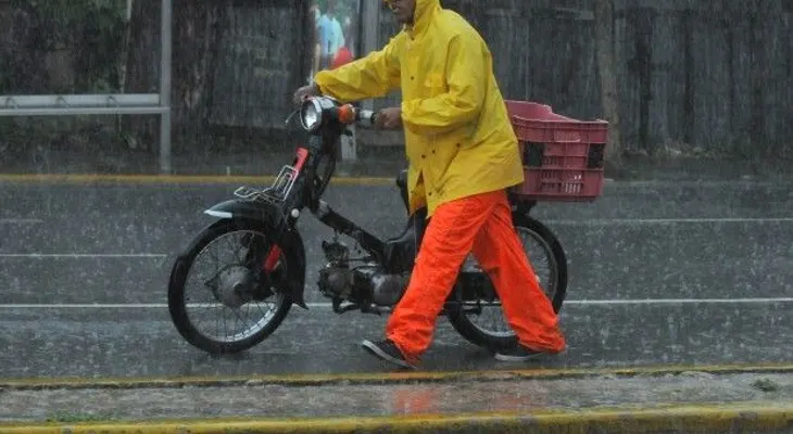 Dos vaguadas causarán lluvias sobre algunas provincias 