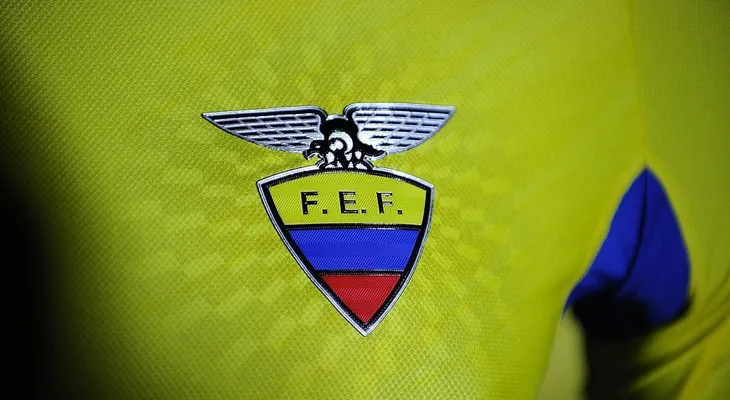 Rechazo por comentarios racistas de periodista peruano contra futbolistas ecuatorianos