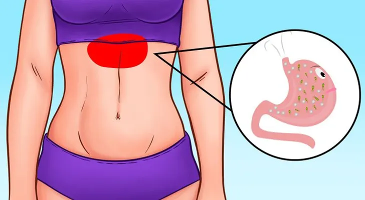 Si siente un dolor abdominal superior tiene un exceso de gases