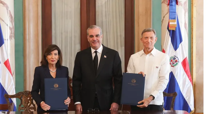 Abinader y Hochul se comprometen a impulsar inversiones