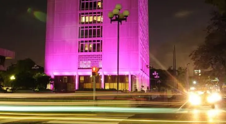 Banco Central apoya campaña contra el cáncer de mama