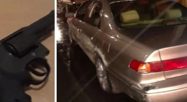 PN apresa en SDE a 4 asaltantes; le ocupa 2 armas, un carro, una motocicleta y 11 celulares