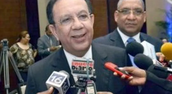 Valdez Albizu dice economía ha tenido un buen crecimiento