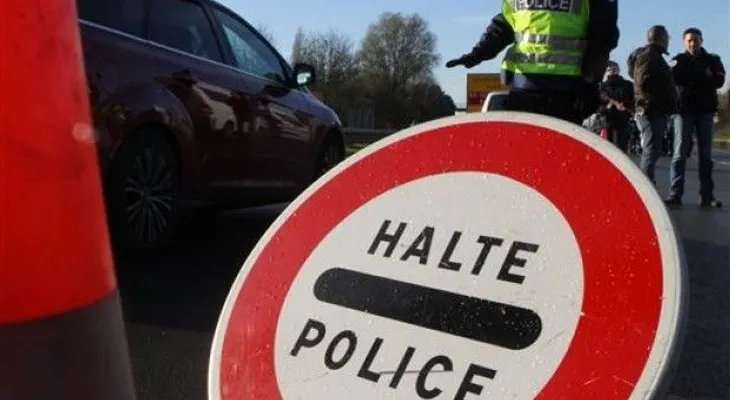 100 detenidos tras disturbios en marcha en París