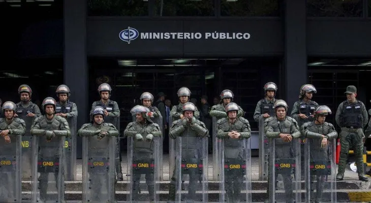 El régimen de Maduro arremetió contra la fiscal que se rebeló y ordenó una polémica "fiscalización" de su trabajo