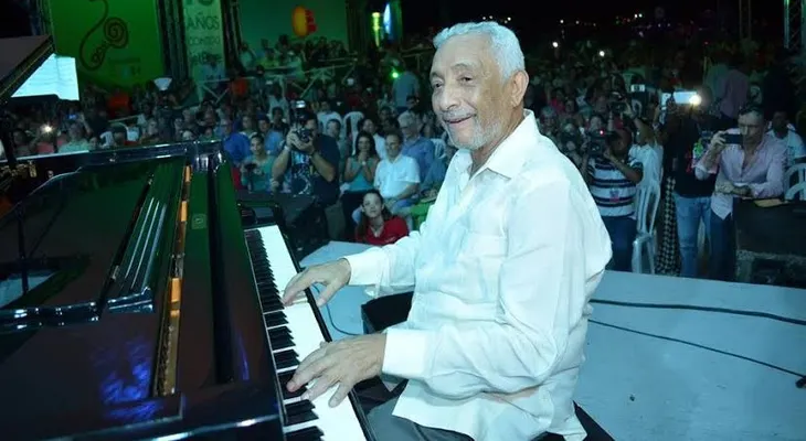 FEDUJAZZ  y MITUR rinden merecido  homenaje al maestro Rafael Solano