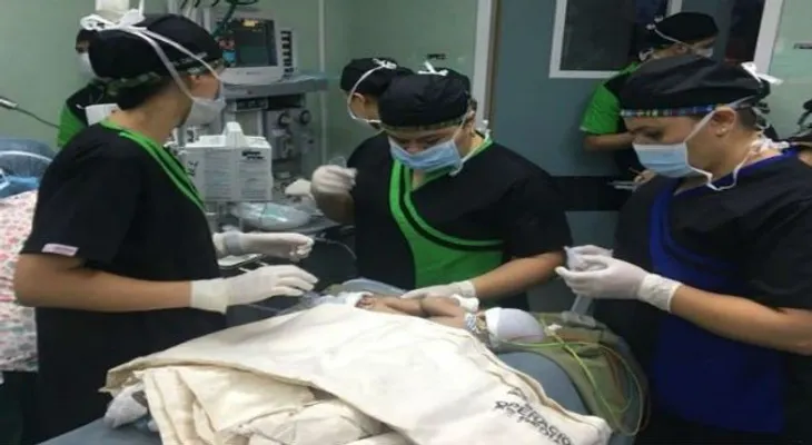  Las siamesas "Las esmeraldas" de Guatemala marcan el ritmo de su recuperación 