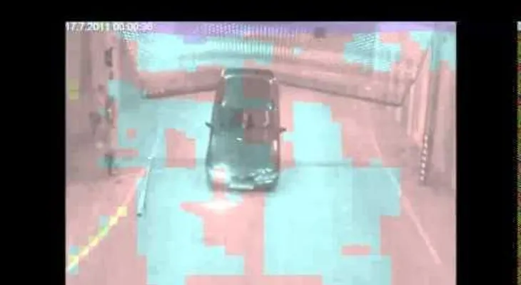 ¿Qué es lo que está pasando? El incidente más extraño de un estacionamiento de Islandia