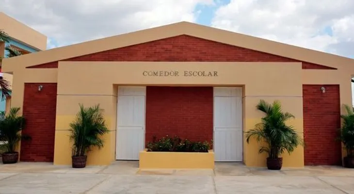 Obras Públicas retira manual que favorece marcas de pinturas para escuelas
