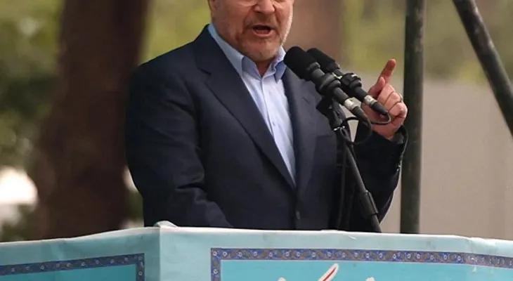 Irán amenaza con atacar infraestructura petrolera de EE.UU. si es atacado