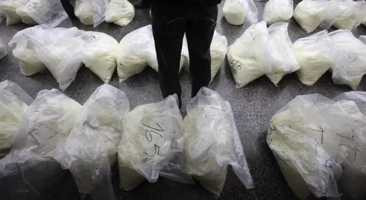 Tribunal condena a 5 años española por tráfico de cocaína