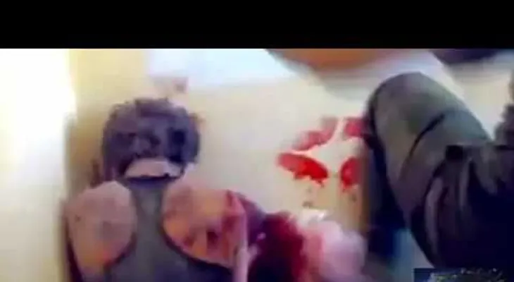 Hallan en Alepo cuerpos de decenas de sirios que sufrieron "torturas brutales" (VIDEO)