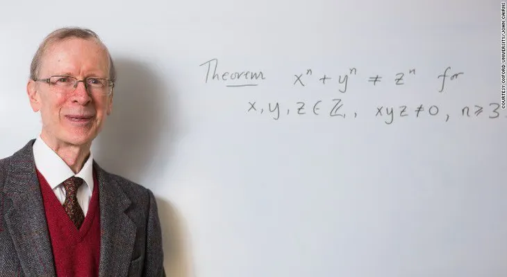 Profesor gana 700.000 dólares por resolver problema matemático de 300 años