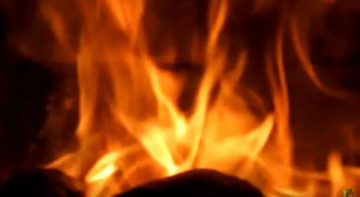 Un hombre le prende fuego a otro en una discusión por 2 mil pesos