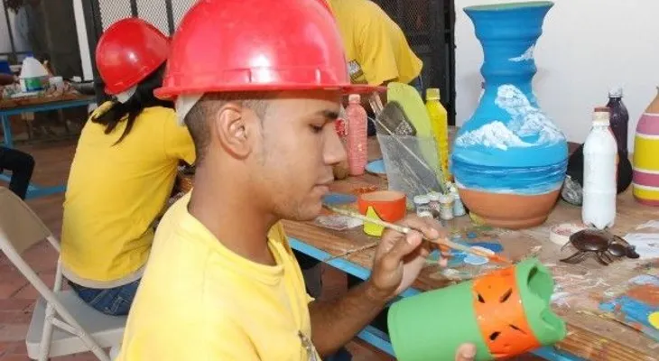 Ministerio de Trabajo convoca a jóvenes para cursos técnicos gratis