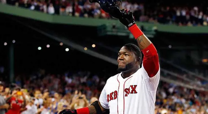 David Ortiz logra extensión con Boston