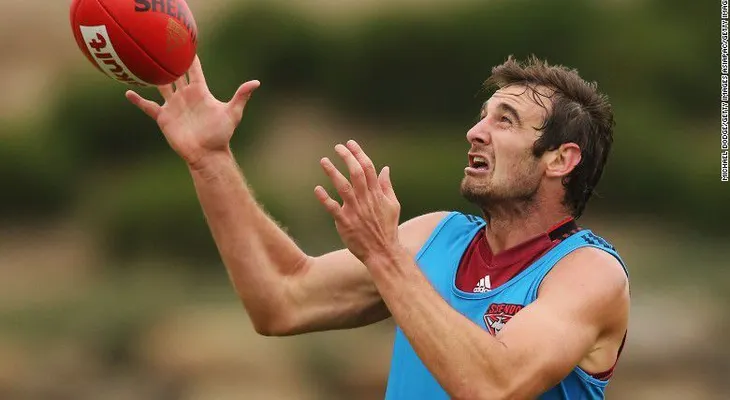 Suspenden a jugadores de equipo Essendon de la AFL en medio de escándalo de dopaje