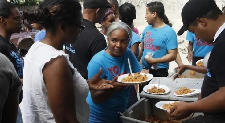 Comedores suministra almuerzo a familias y socorristas tras explosión planta de gas&nbsp;