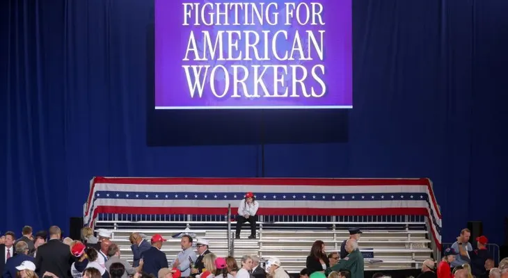 Los aranceles de Trump no convencen a la clase trabajadora, según votantes