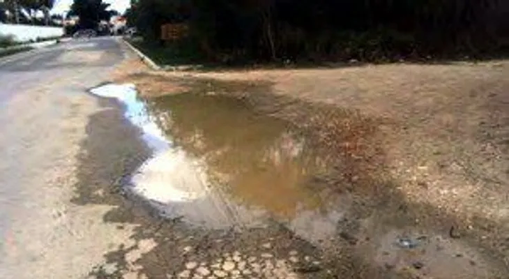 Moradores de Valverde reclaman carretera