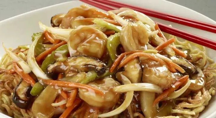 Cuatro razones para disminuir el consumo de comida china
