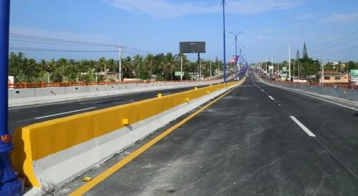Danilo inaugura elevado y otras obras en Autopista Las Américas
