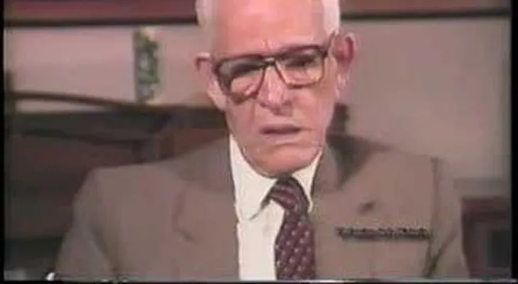 Juan Bosch: Símbolo de la dignidad 