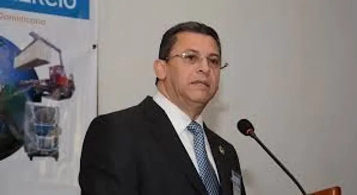 Fernando Fernández: denuncia que gentes de Danilo lo quieren asesinar: seré mártir, pero ellos irán al infierno!"